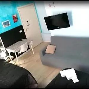 Bed & Breakfast A Due Passi, Aeroporto di Catania Fontana Rossa